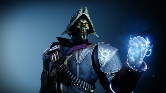 Destiny 2 builds: the best class builds for the Crucible and Raids: A Titan Striker prepares to fight.