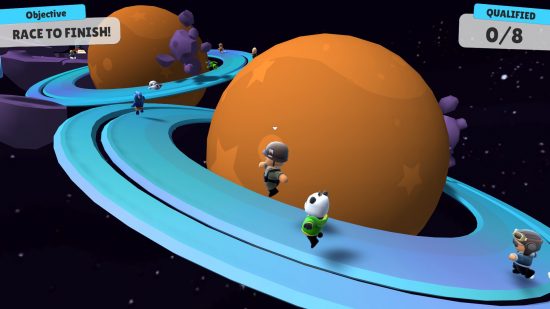 Games like Fall Guys: player characters run along a planet's rings in Fall Guys-alike Stumble Guys.