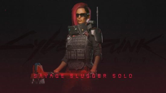 Cyberpunk 2077 best builds: a woman wearing heavy armor and sunglasses holds a huge sledgehammer.