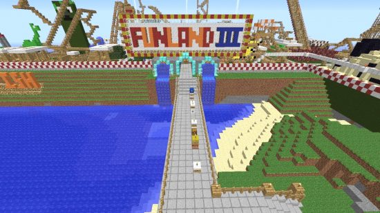 最高のMinecraftマップ -  Funland 3テーマパークの外でキューイングする人々。