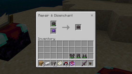 Minecraft grindstone recipe - Using an enchanted helmet in a Minecraft grindstone with a damaged unenchanted helmet to make a new helmet.