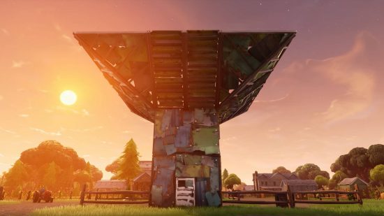 Fortnite tips: an example of a tower built by a looper during a sunset.