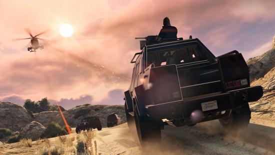 GTA Online: A man on a car's mounted gun shoots at a helicopter