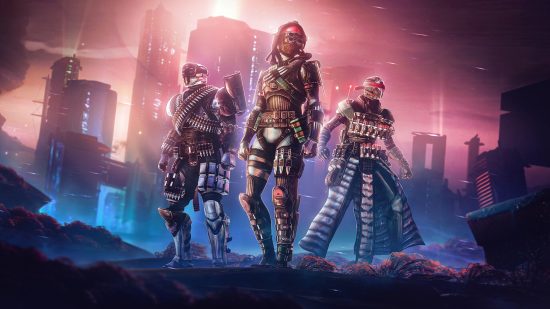 דרישות מערכת Destiny 2: שלושה שומרים עומדים נגד נוף עיר ספוג ניאון