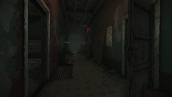 Escape from Tarkov screenshots: A dark hallway with a tile floor in an abandoned apartment building