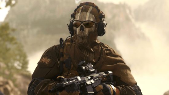 Modern Warfare 2 beta tops Steam despite full game not being out yet: Ghost holds a gun on screen