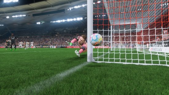 Best FIFA 23 goalkeepers: Muller pushing the ball round the left post