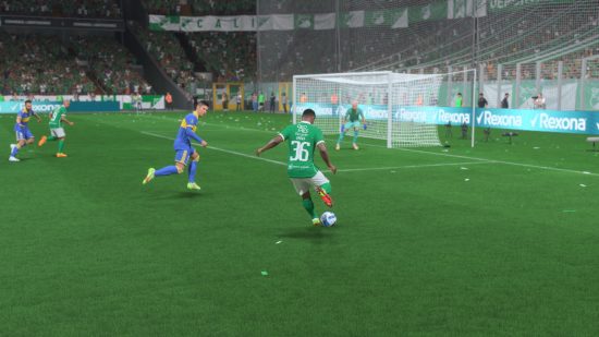 Best FIFA 23 right backs: Mina passing the ball across the face of the opposition goal