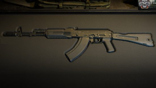 The best assault rifles in Modern Warfare 2: a Kastov 762 assault rifle sits in a cushioned gun case