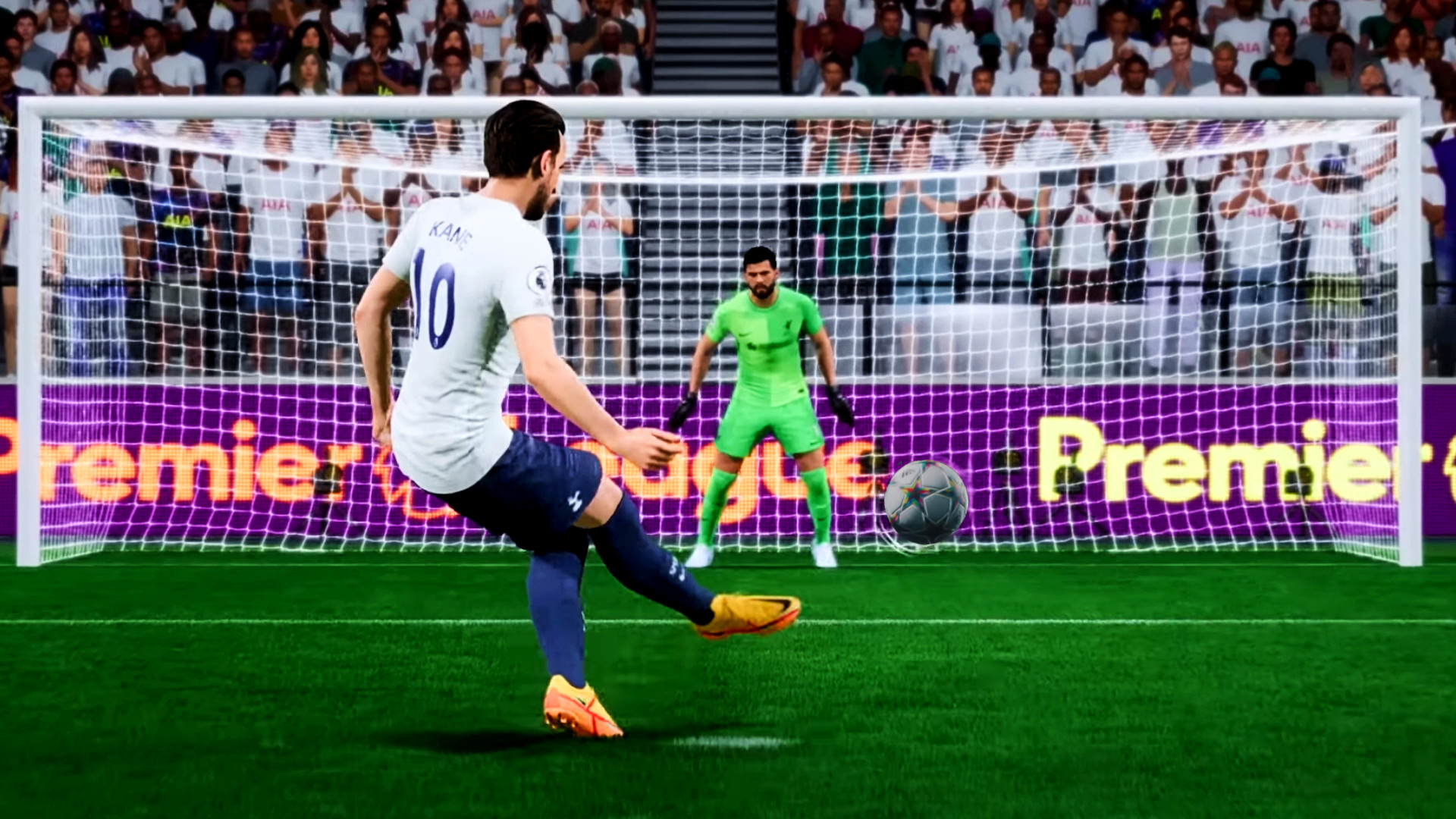 FIFA 23 keepers have reflexes like Neo from The Matrix