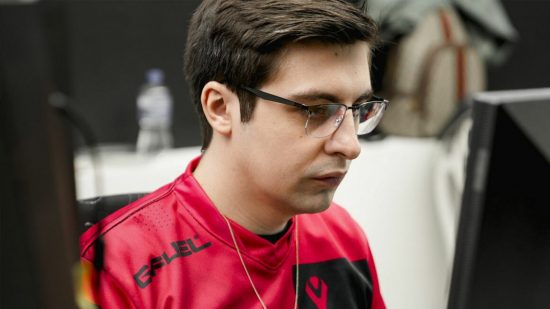 Valorant Harbor is "not that busted," says Twitch streamer shroud: A dark haired man with glasses looks at a monitor side on wearing a red Sentinels team jersey