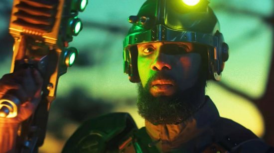 Fallout 76 live-action film looks like it was made by Bethesda: A wanderer from Fallout 76 holds a glowing plasma rifle