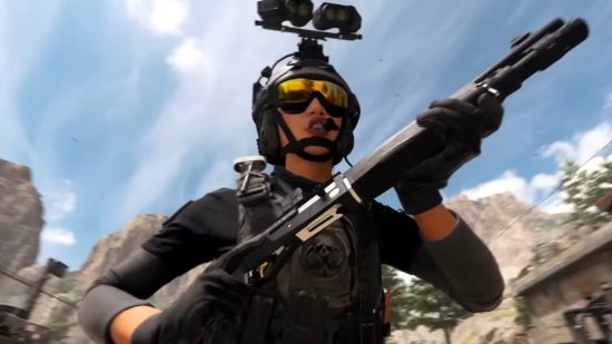 Call of Duty Modern Warfare 2 update January 30: A female soldier in black combat gear and mirrored goggles pumps a black shotgun accented with silver details