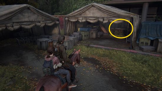 The Last of Us Firefly Pendants locations: a man on horseback examines a tent.