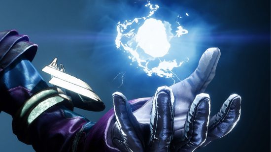 Destiny 2 Vesper of Radius diabled due to monstrous mega-explosions: A Warlock's hand holds Arc power in Destiny 2.
