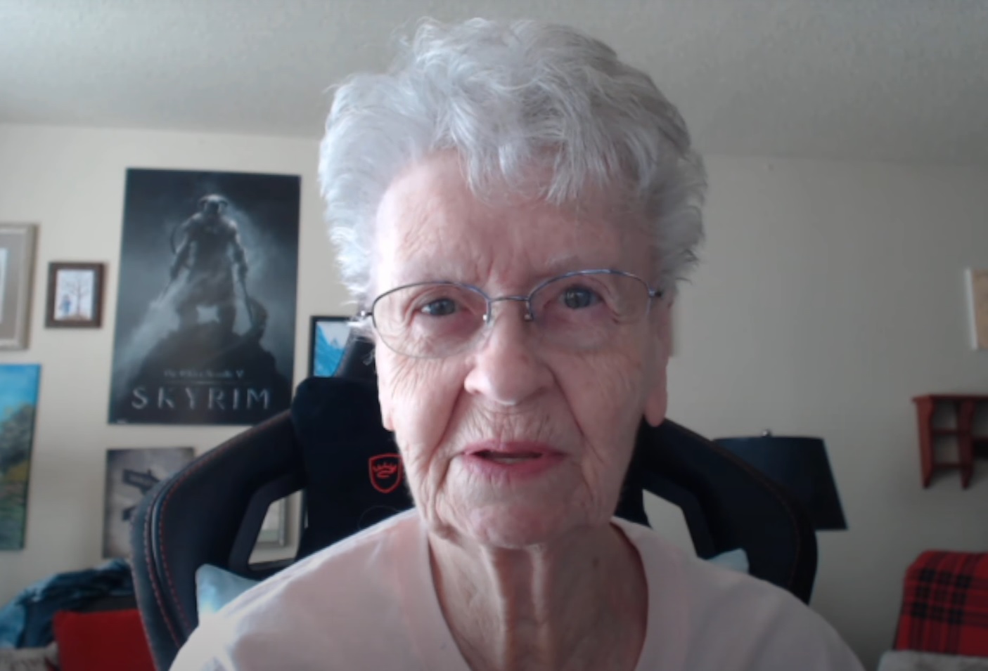 Starfield Skyrim Grandma: A YouTuber, Shirley Curry, also known as Skyrim Grandma, speaking into the camera