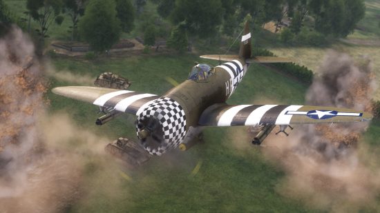 Arma 3 DLC Spearhead 1944: un avión vuela sobre varios tanques en un campo.