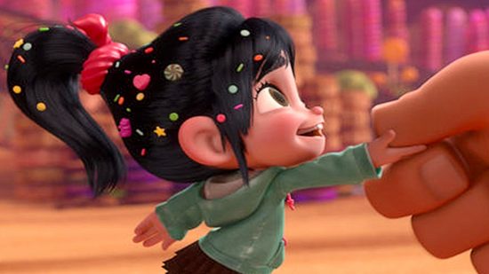How to unlock Vanellope in Dreamlight Valley: Vanellope Von Scweetz reaches out to hold onto the large hand of Ralph.