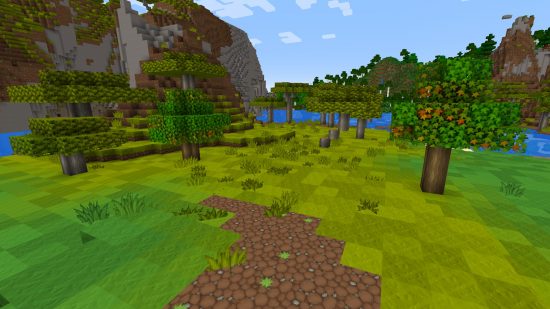 Een groene uitgestrektheid, met meerdere bladbomen, en een blokachtige, veelkleurige grond, in het Sapixcraft Minecraft -textuurpakket
