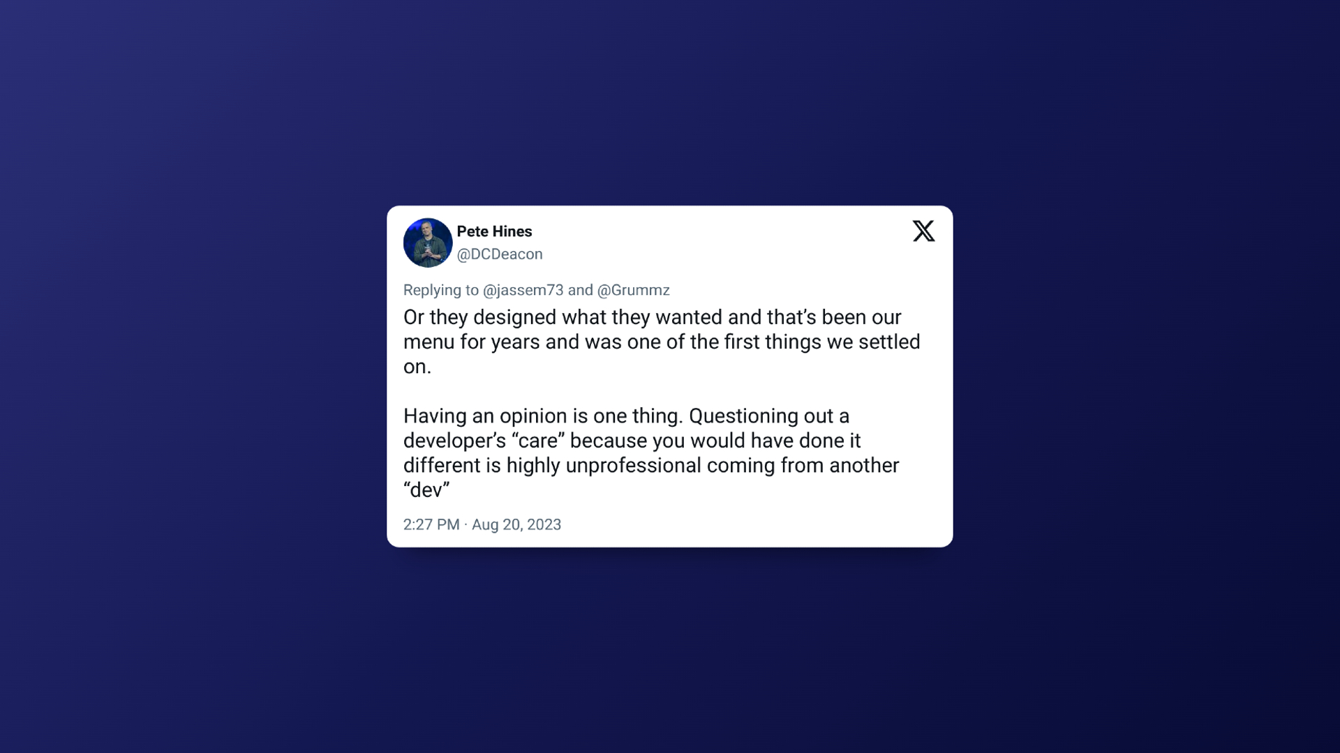 Tweet de Pete Hines en respuesta a las críticas al menú de Starfield