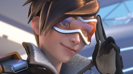 An image of Tracer from Overwatch 2 giving a salute.