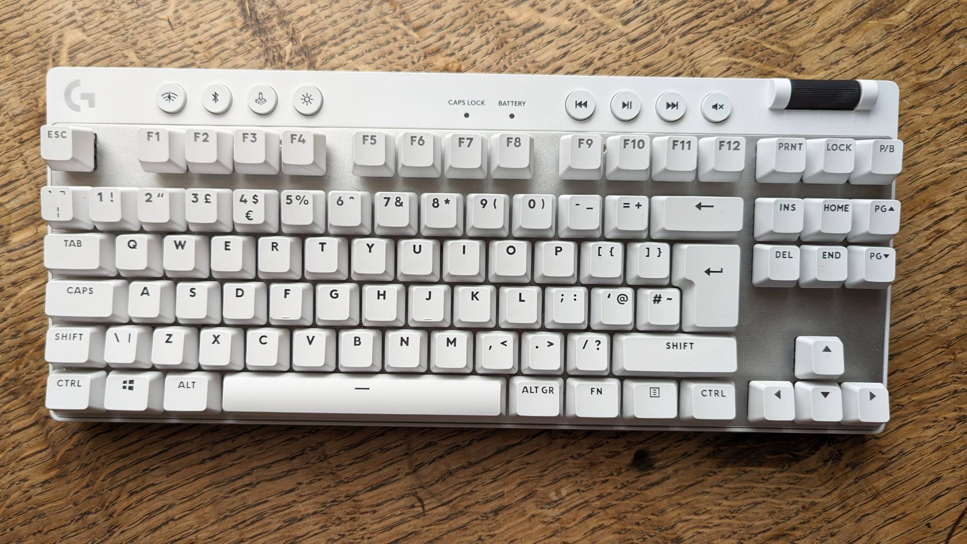 Logitech G915 Lightspeed Keyboard Review