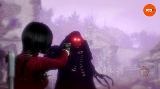 Resident Evil 4 Remake Separate Ways - Ada Wong fights Pesanta, a hooded figure in a black robe with giant claws, as reality distorts around her.