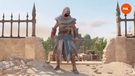 One of the AC Mirage outfits is the Hidden One outfit, which Basim is wearing while standing on a rooftop.
