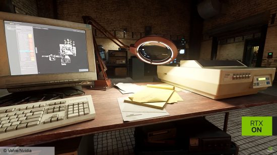 Half-Life 2 RTX Interview: Een bureau met een oude computer en een lamp erop