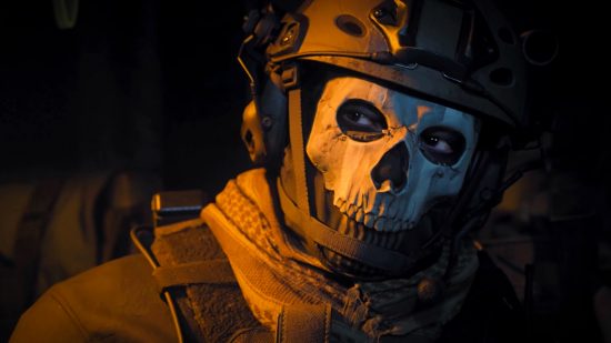Modern Warfare 3 download size: A military man wearing a white skull-like mask looks to the side
