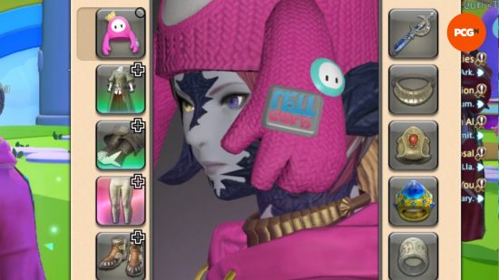 FFXIV Fall Guys beanie - A screenshot showing that the new item uses Eorzean script for its badges.