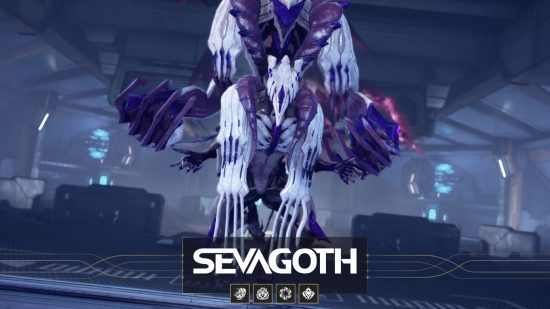 Warframe – Sevagoth, das Gespenst des Todes, ein lila-weißer Warframe mit riesigen Krallen und einem großen „Schatten“, der hinter ihm erscheint.