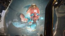 Baldur's Gate 3's Astarion joins Warframe Whispers in the Walls: A huge fish creature with red scales and glowing blue eyes wearing a golden crown in a huge tank with a frown on its face