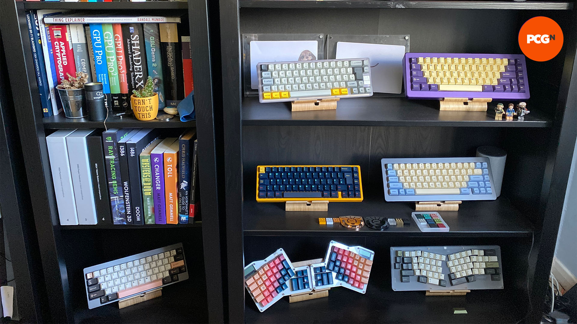 How to make a custom keyboard: Custom keyboards on Rys' shelf