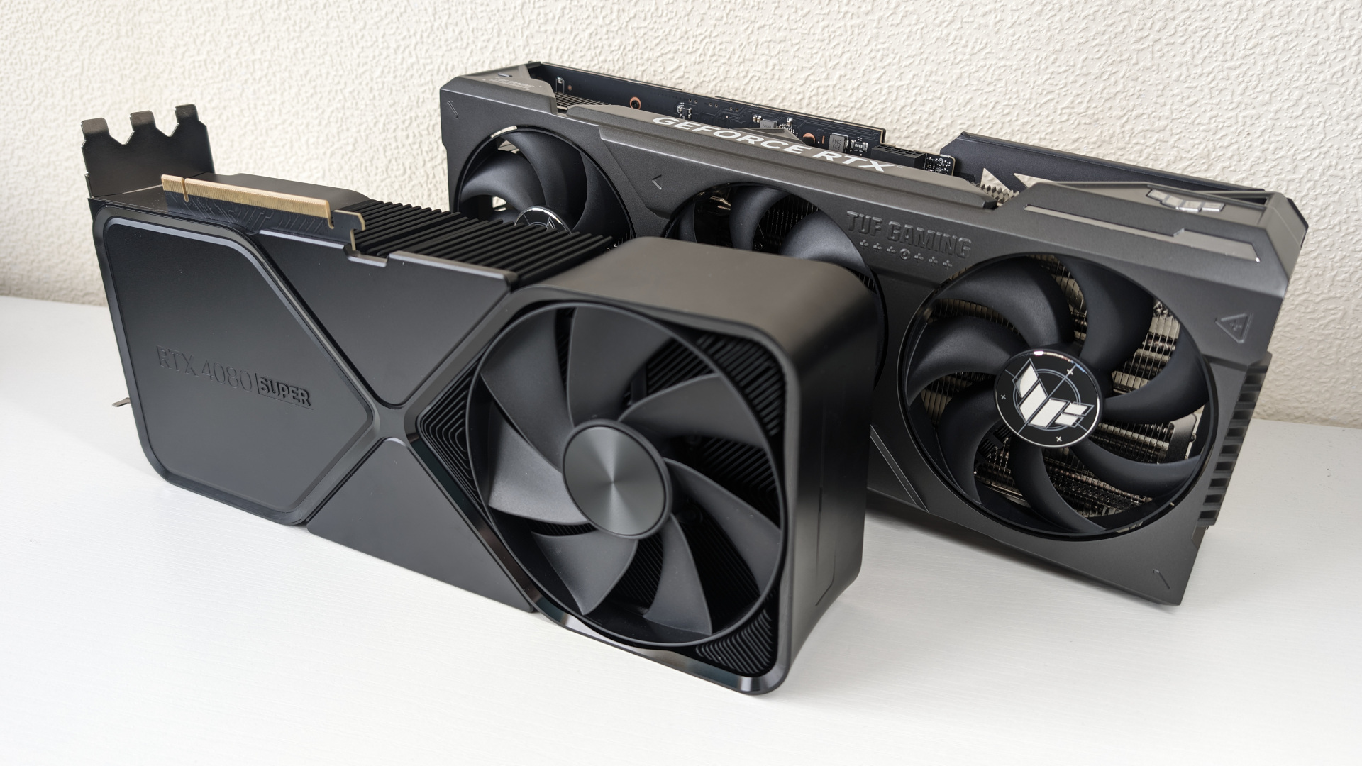 https://www.pcgamesn.com/wp-content/sites/pcgamesn/2024/01/nvidia-geforce-rtx-4080-super-review-featured.jpg