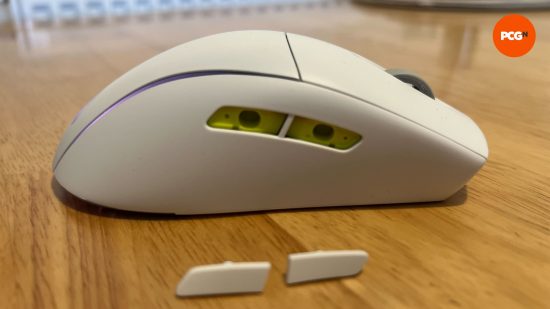 Corsair M75 Wireless removable buttons 