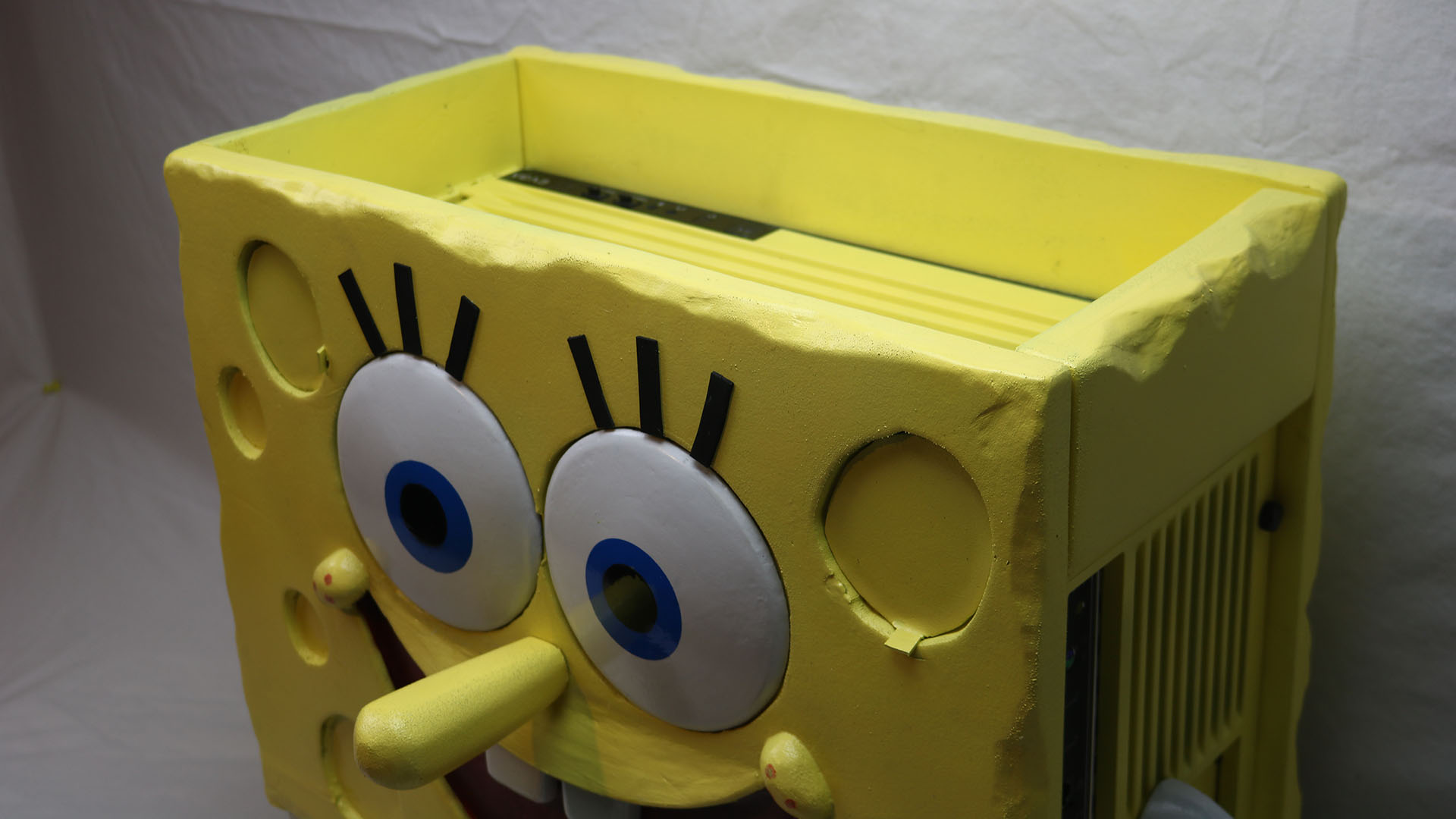 The top of the Spongebob Squarepants gaming PC with vents