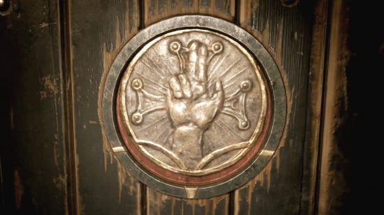 The Blessing medallion arranged in the Alone in the Dark hollow door.