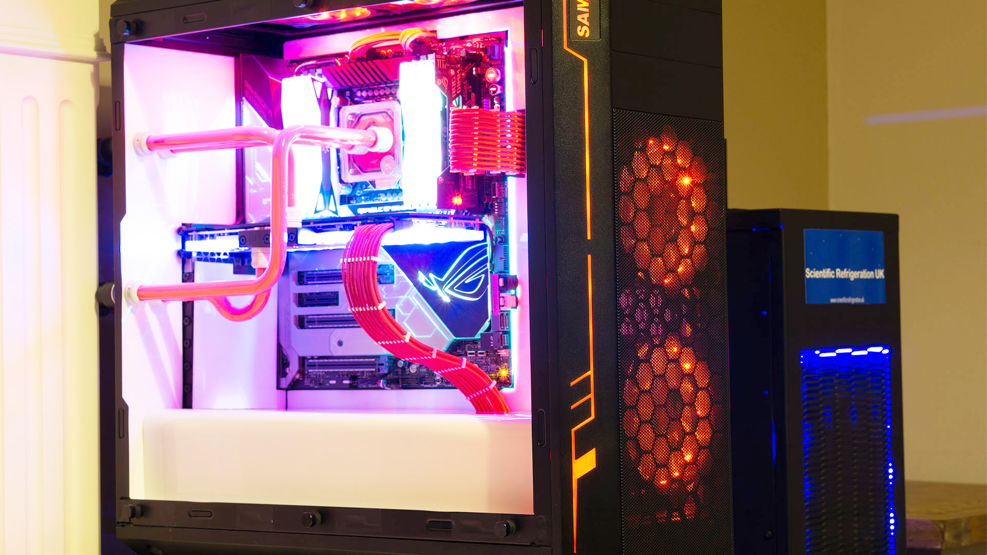 This gaming PC build is cooled by an external icebox