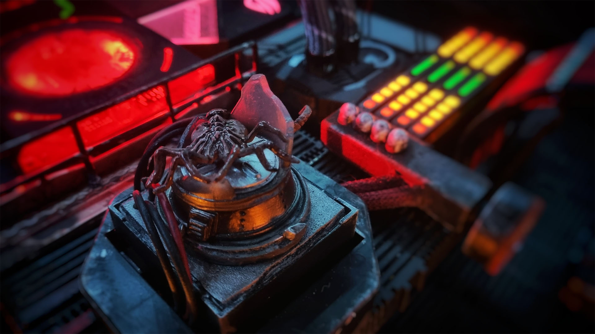 Modelo alienígena en la cubierta de la fuente de alimentación de una PC para juegos