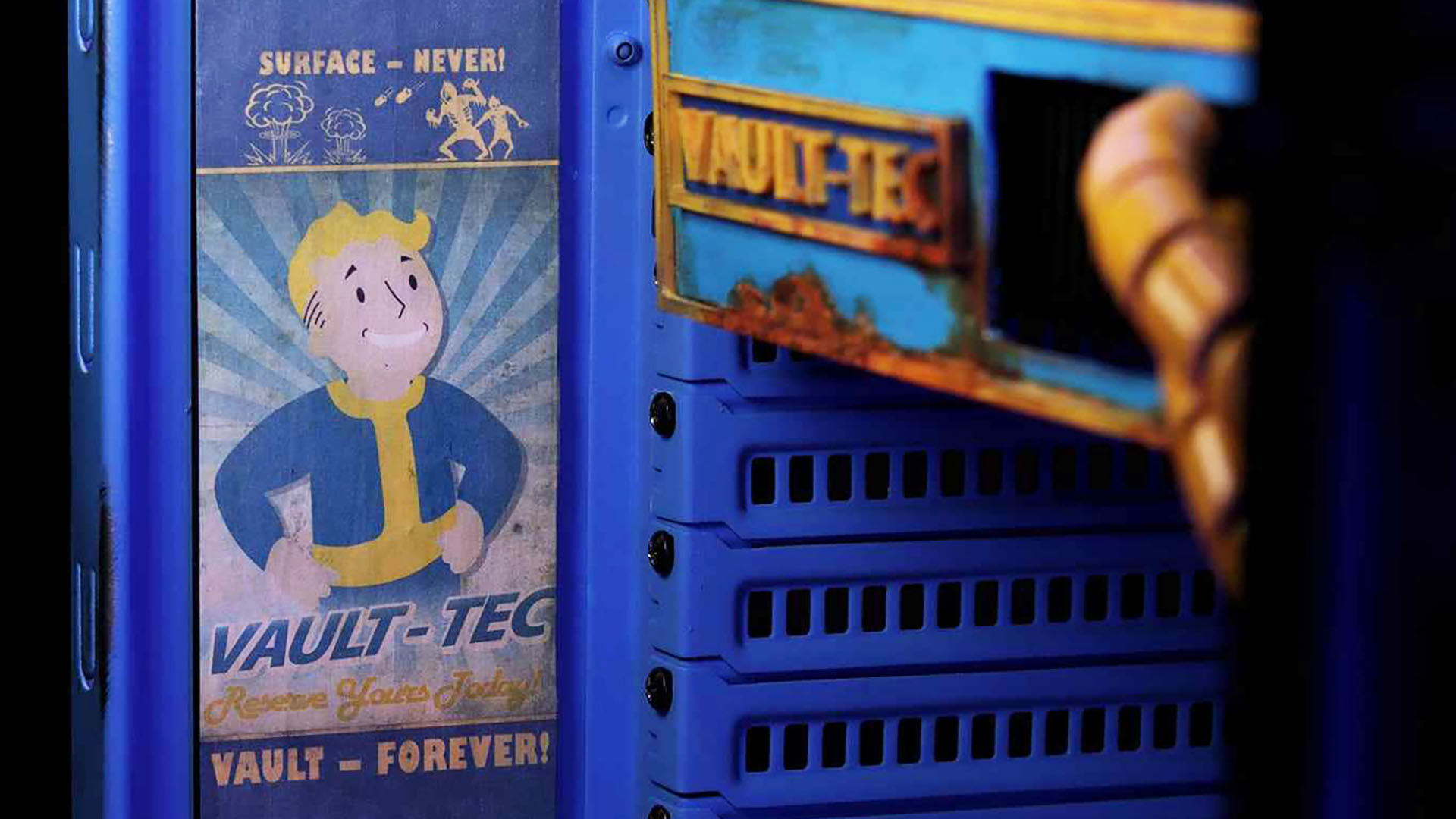 Construcción de PC para juegos de Fallout: imagen de Vault Boy dentro de la PC