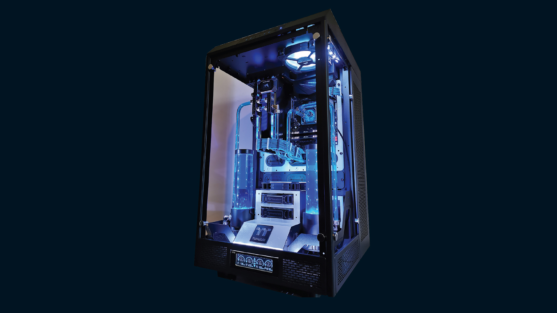 This super clean gaming PC has two water-cooling loops