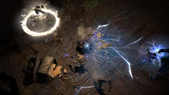 Characters do battle in Path of Exile The Awakening.