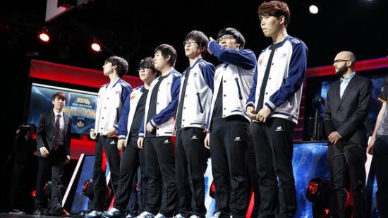 The SK Telecom team on stage in their blue and white jackets