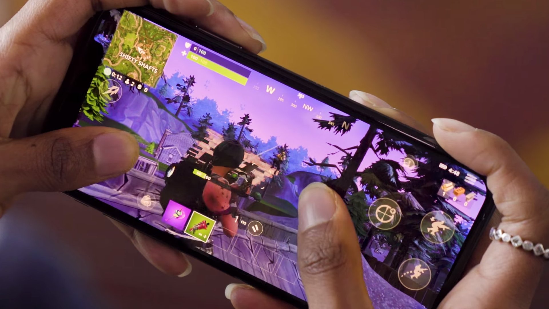 Fortnite mobile vs PC: how do the iOS and Android versions stack up?