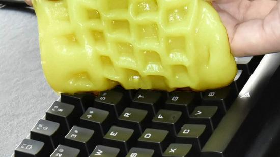 Keyboard cleaning gel