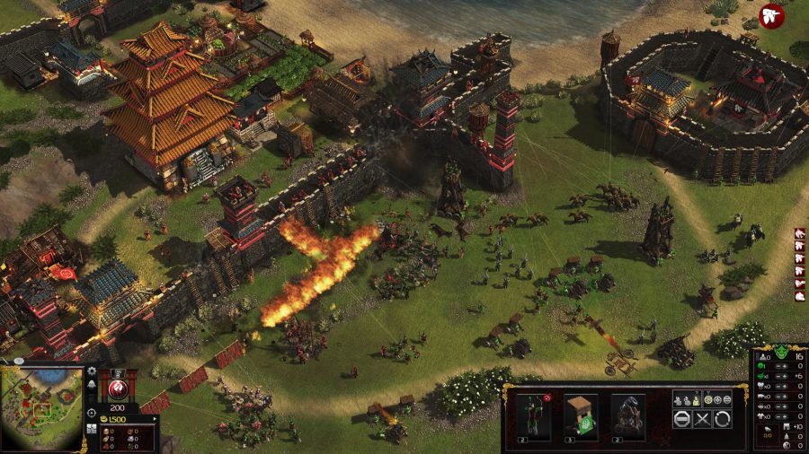 Fire mechanics in action during a siege in Stronghold: Warlords multiplayer