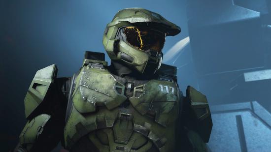 Master Chief looking into the distance inside a spaceship in Halo Infinite