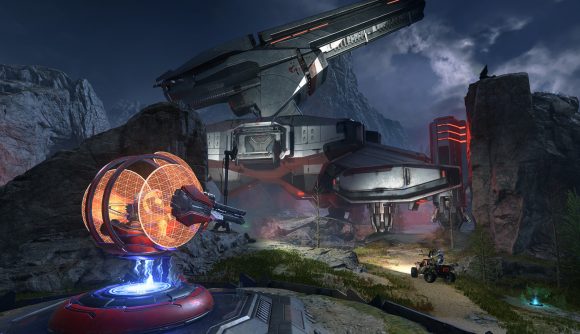 إحدى خرائط Big Team Battle الكبيرة في Halo Infinite