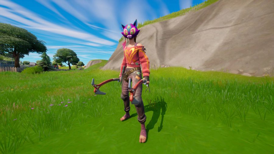 Haven wearing the All-Seeing Cat mask in Fortnite.